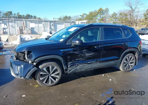 2022 Volkswagen Taos 1.5T Se from USA, damaged, VIN 3VVLX7B2XNM067386